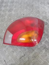 Fanale posteriore principale destro (luci)