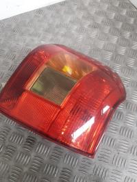 Fanale posteriore principale destro (luci)