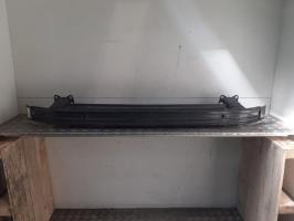 Renfort pare choc avant (traverse)