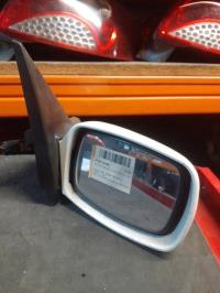 Retrovisor derecho