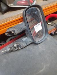 Retrovisor derecho