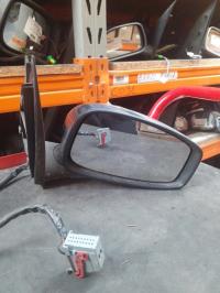 Retrovisor derecho