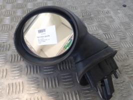 Retrovisor izquierdo
