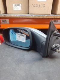 Retrovisor izquierdo