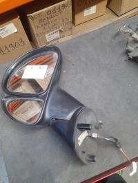 Retrovisor izquierdo