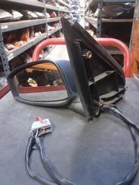 Retrovisor izquierdo