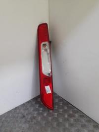 Fanale posteriore principale sinistro (luci)