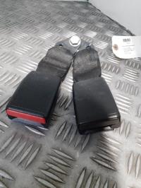 Attache ceinture arriere gauche