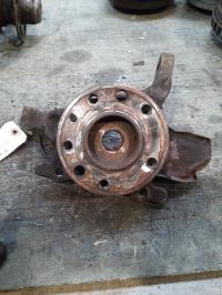 Fusee avant gauche