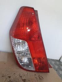 Fanale posteriore principale sinistro (luci)