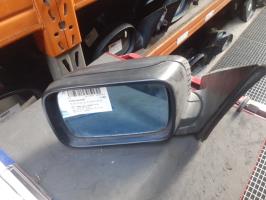 Specchietto retrovisore sinistro