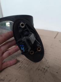 Retrovisor izquierdo