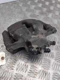 Pinza freni anteriore destra