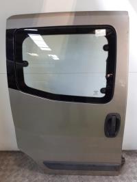 Porte laterale droit