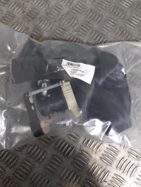 Cinturón de seguridad delantero derecho