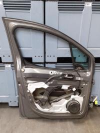 Porte avant gauche