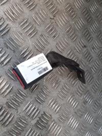 Attache ceinture arriere gauche