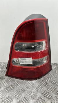 Fanale posteriore principale destro (luci)
