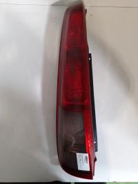 Fanale posteriore principale sinistro (luci)