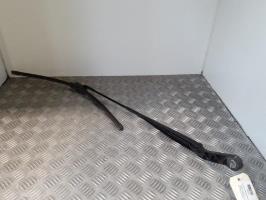 Braccio tergicristallo anteriore sinistro