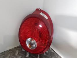 Fanale posteriore principale sinistro (luci)