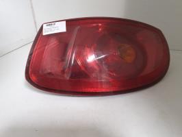 Fanale posteriore principale sinistro (luci)