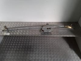 Motore tergicristallo anteriore