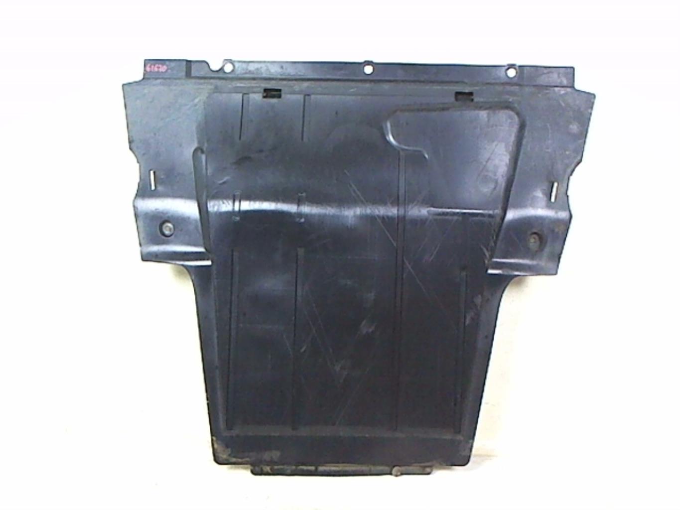 Cache sous moteur