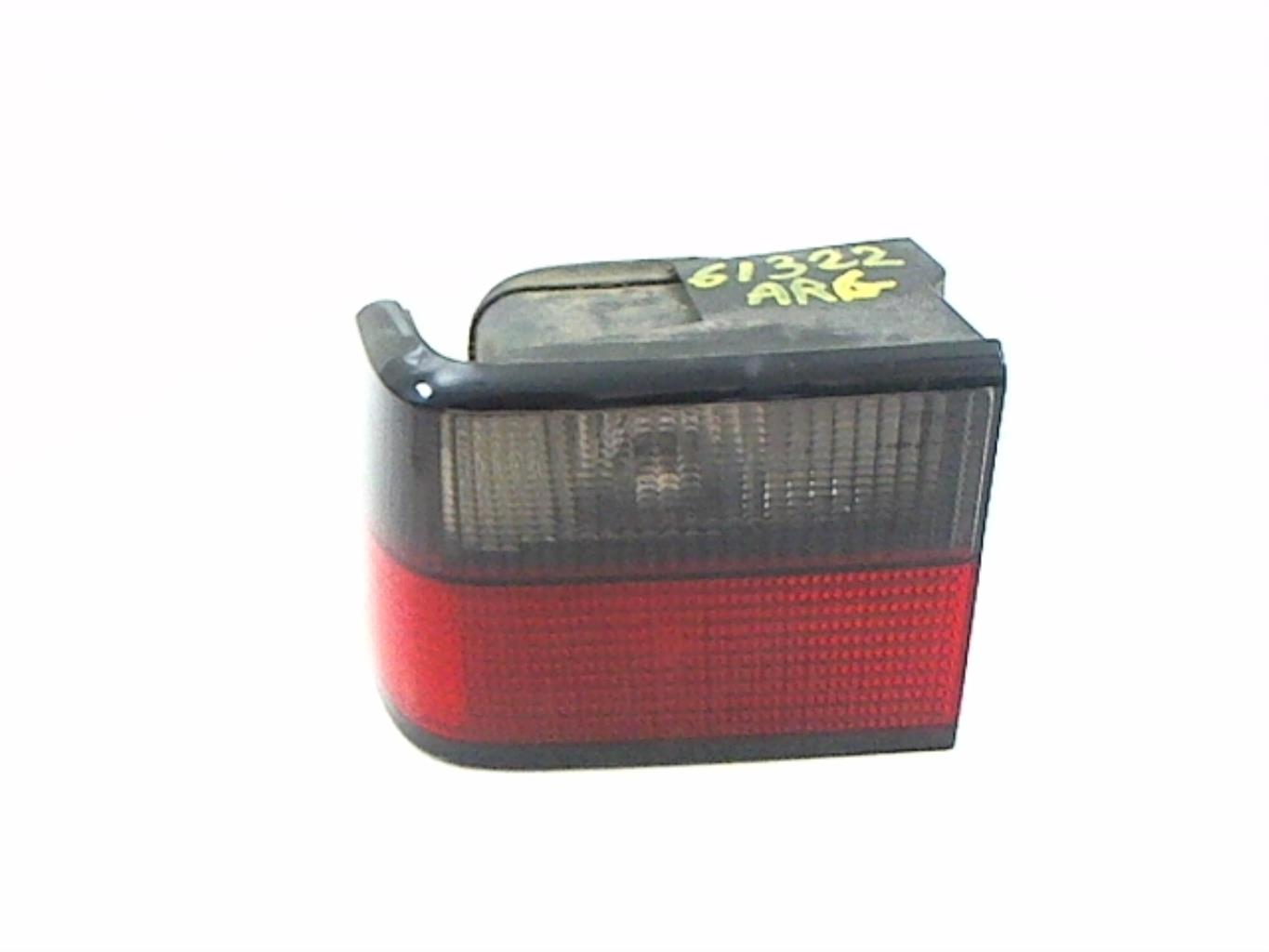 Fanale posteriore principale sinistro (luci)