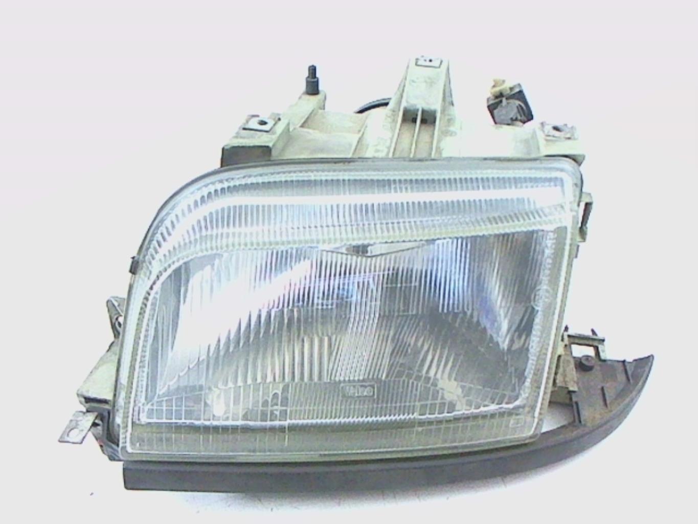Gruppo ottico anteriore principale destro (luci)(faro)
