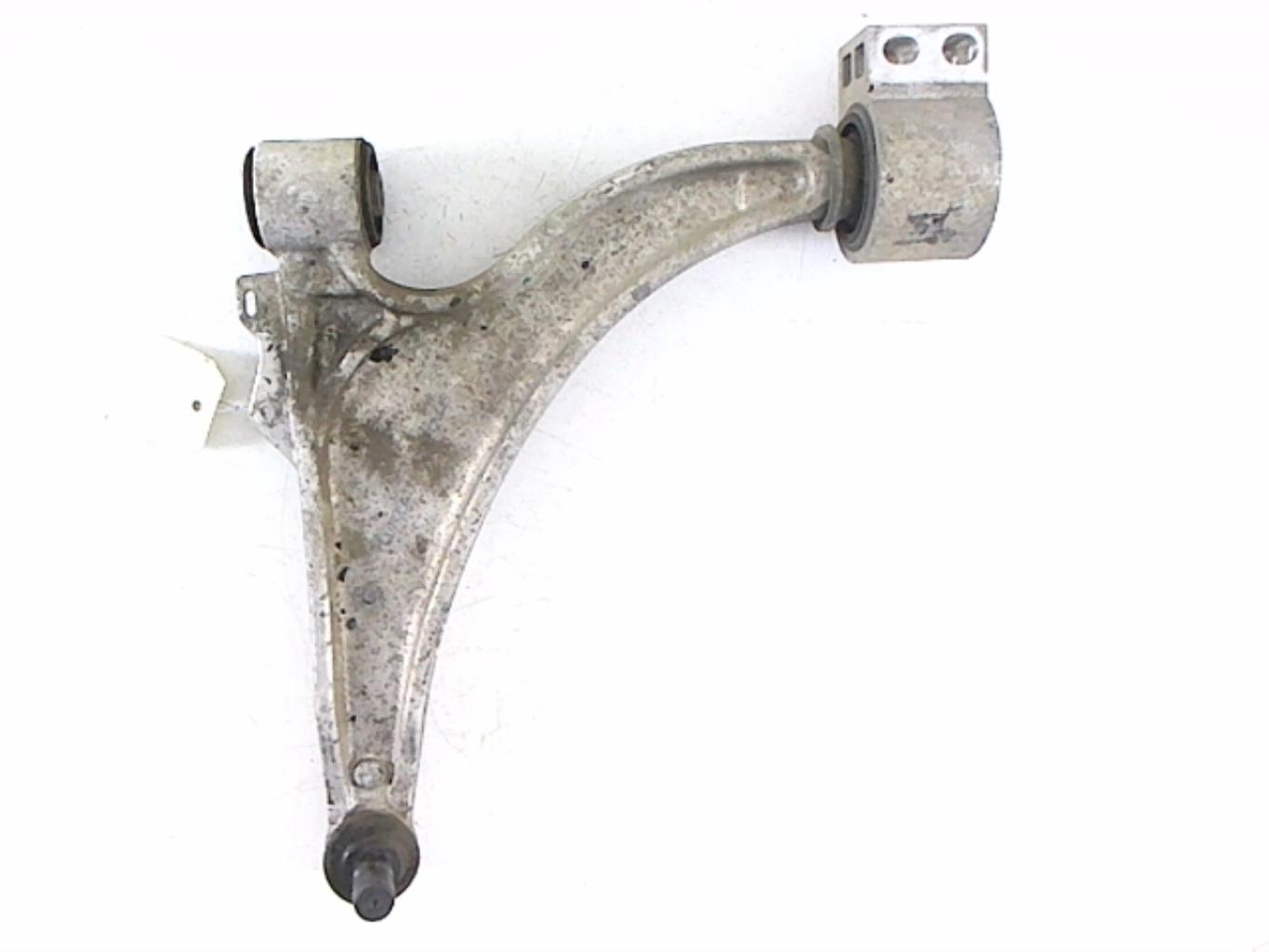 Triangle inferieur avant gauche