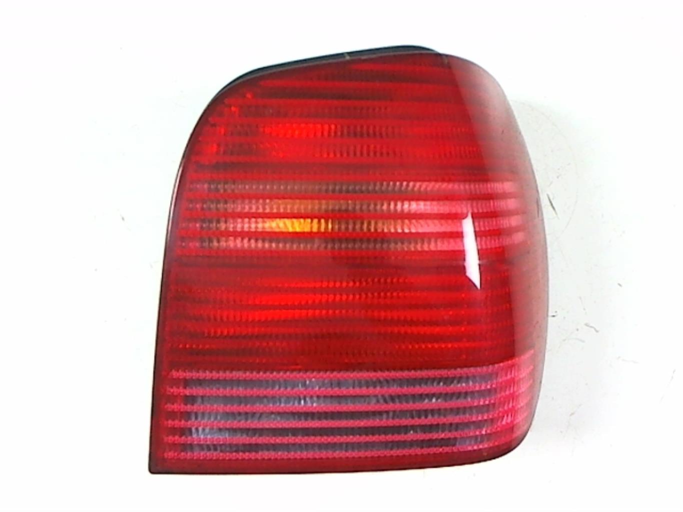 Fanale posteriore principale destro (luci)