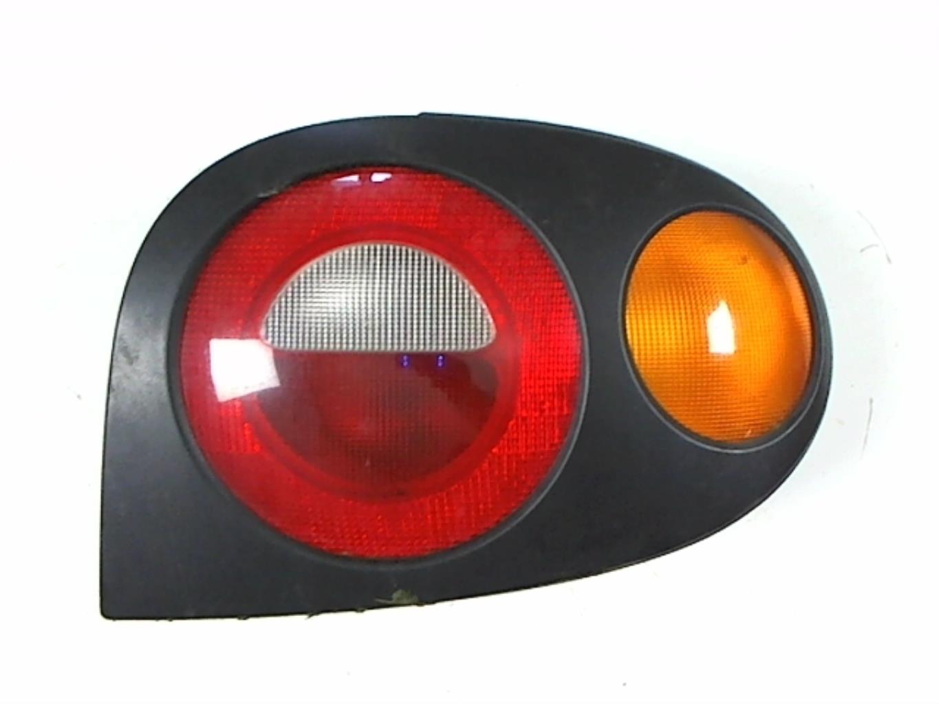 Fanale posteriore principale destro (luci)