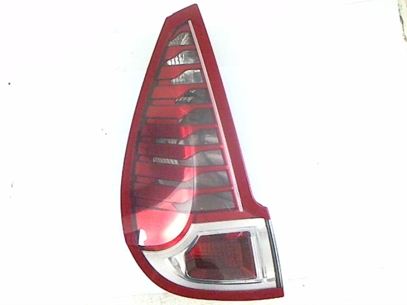 Fanale posteriore principale sinistro (luci)