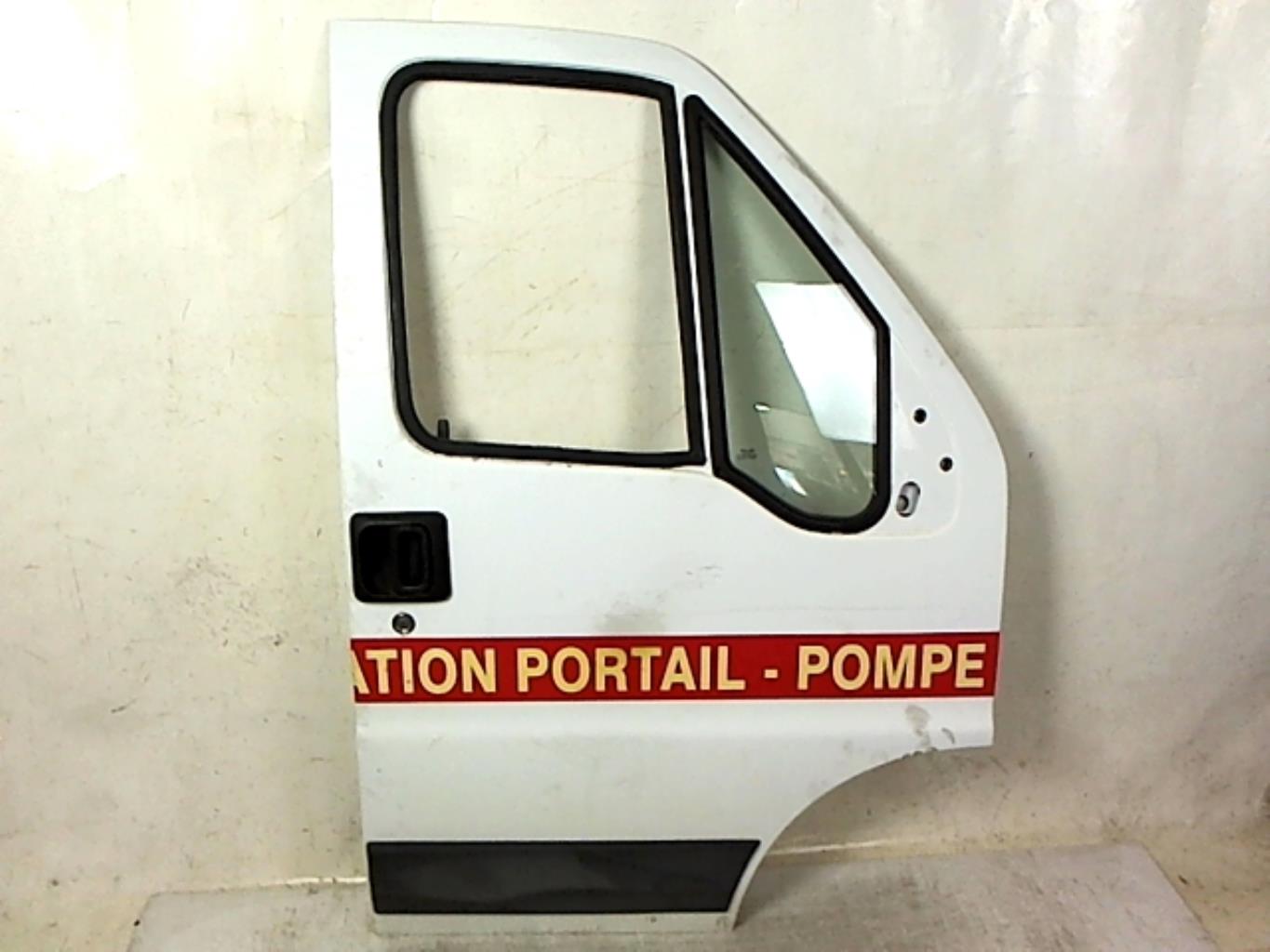 Porte avant droit