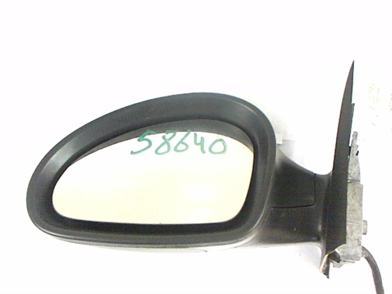 Specchietto retrovisore sinistro