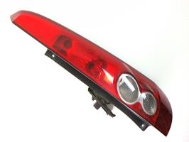 Fanale posteriore principale destro (luci)