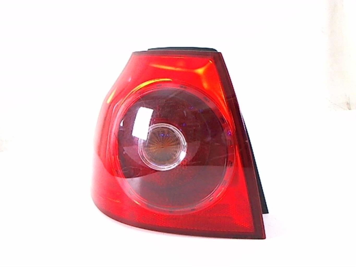 Fanale posteriore principale sinistro (luci)