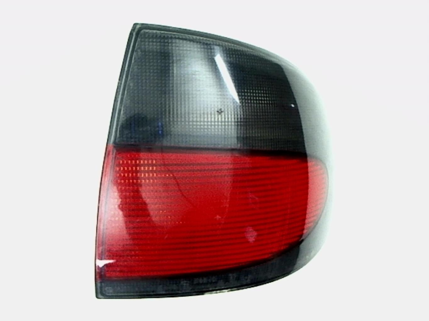 Fanale posteriore principale destro (luci)