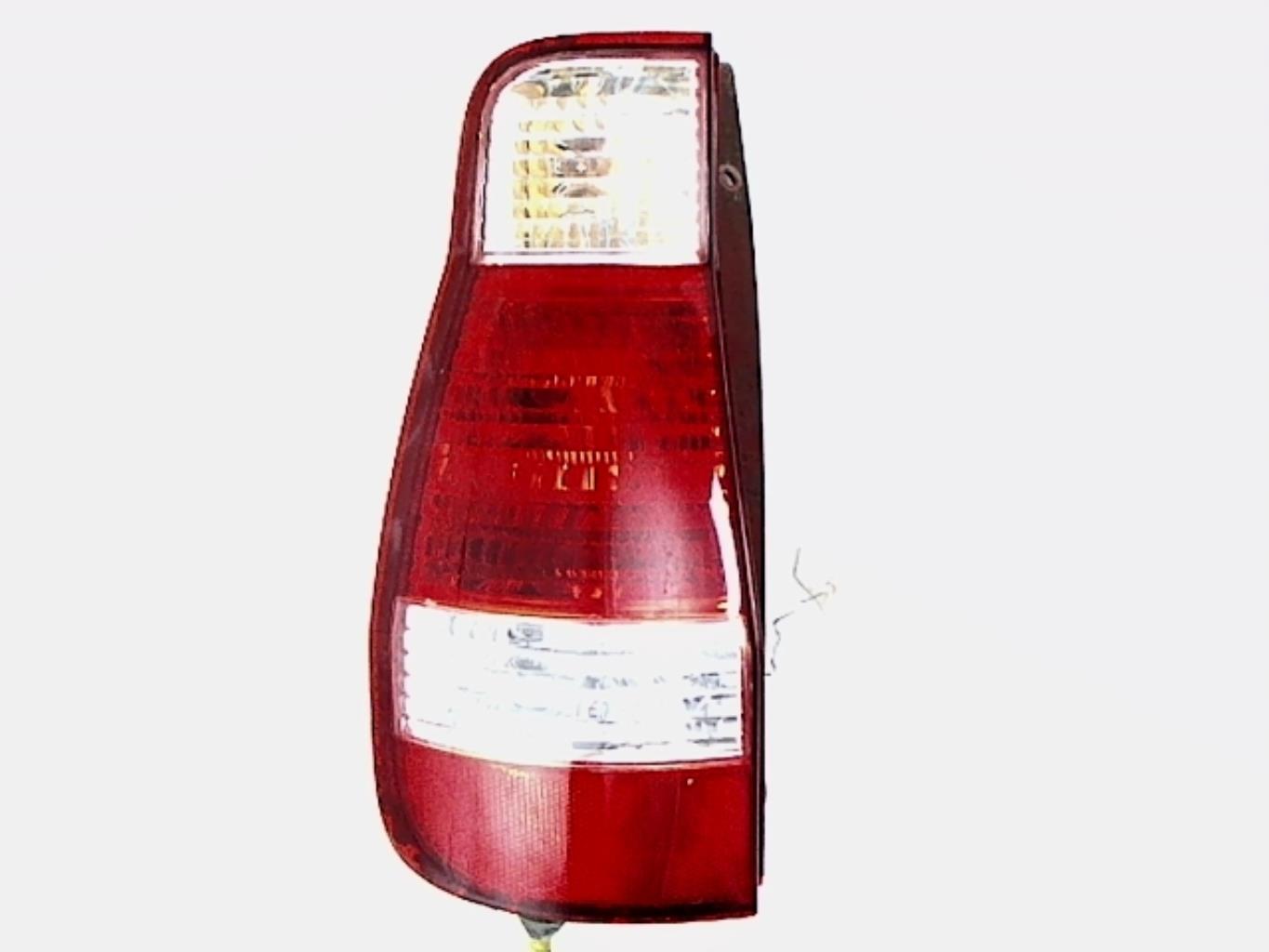 Fanale posteriore principale sinistro (luci)