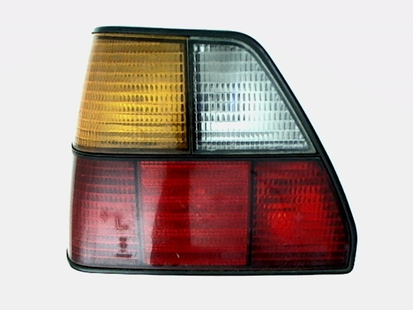 Fanale posteriore principale sinistro (luci)