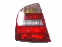 Fanale posteriore principale sinistro (luci)
