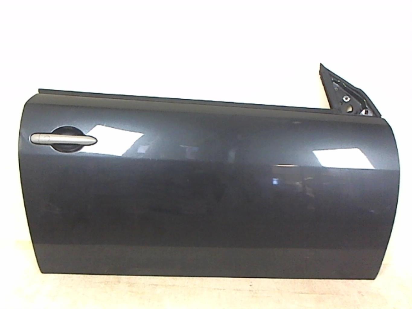Porte avant droit