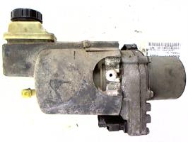 Pompa sterzo
