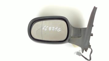 Retrovisor izquierdo
