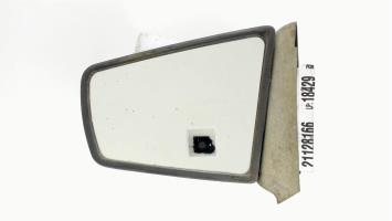 Retrovisor izquierdo
