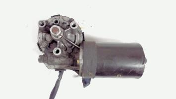 Motore tergicristallo anteriore
