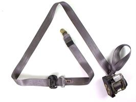 Ceinture avant droit