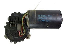 Motore tergicristallo anteriore