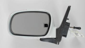 Retrovisor izquierdo